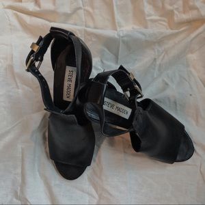 🌟 Steve Madden Open Toe Leather Heels🌟